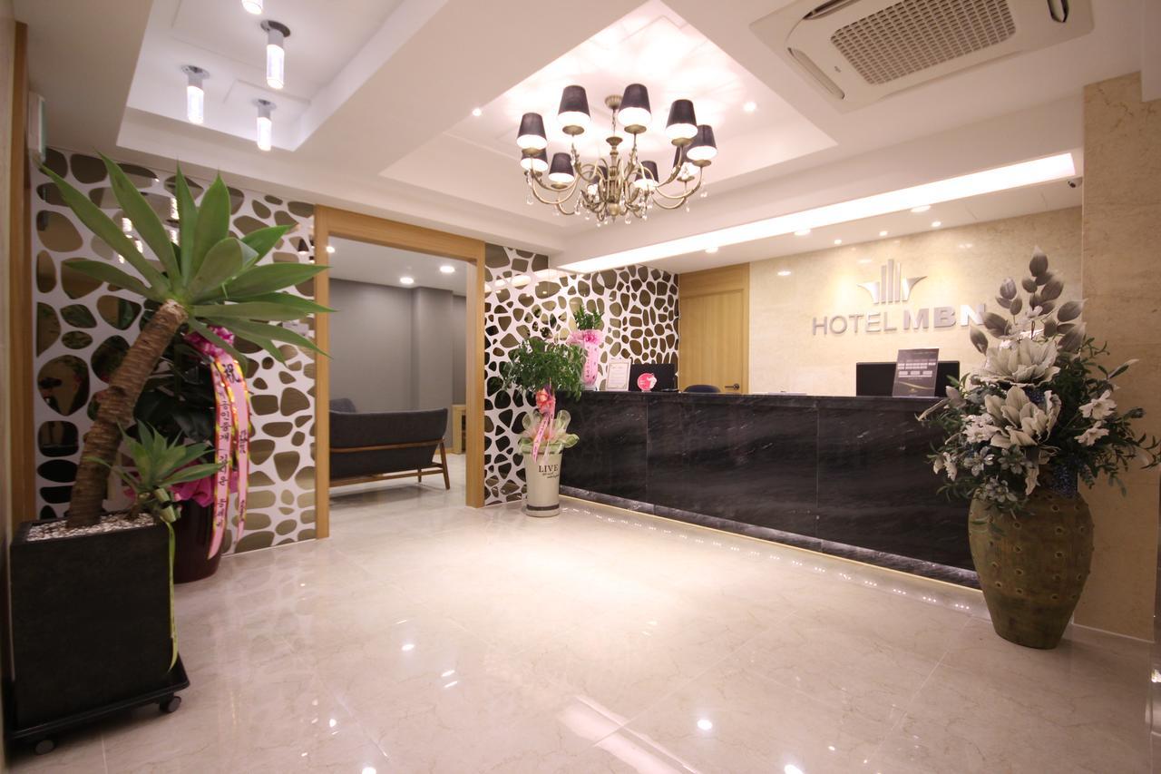 Mbn Hotel Changwon Exterior foto