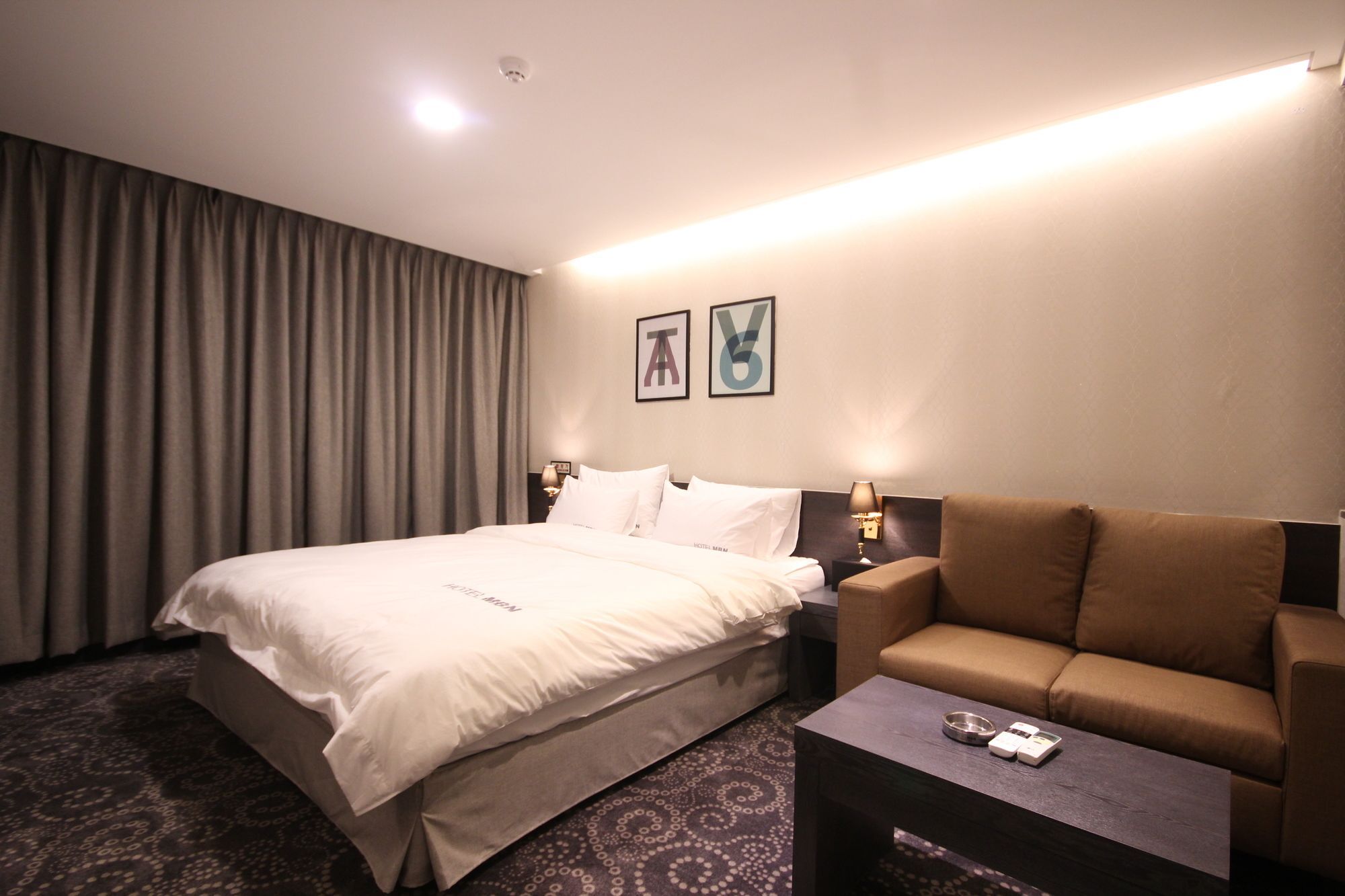 Mbn Hotel Changwon Exterior foto